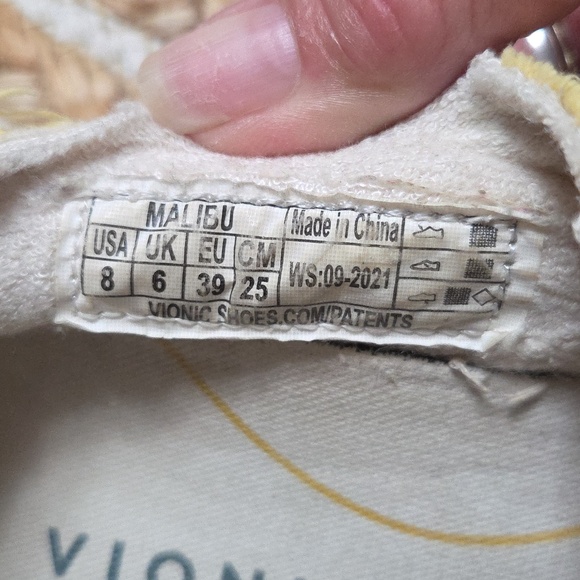 Vionic Beach Malibu Slip On Casual Shoes, Size 8 - Picture 9 of 9